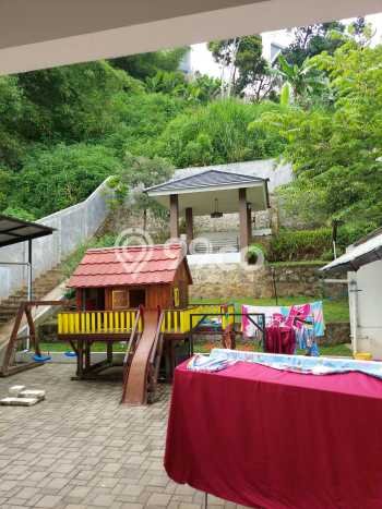 Rumah 5 KT 4 KM LT 635m², LB 340m² di Parongpong, Bandung Rumah 5 KT 4 KM LT 635m², LB 340m² di Parongpong, Bandung
