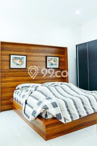 Rumah Mewah LB 150m2 Siap Huni Desain Elegan di Cipaku, Bandung Rumah Mewah LB 150m2 Siap Huni Desain Elegan di Cipaku, Bandung