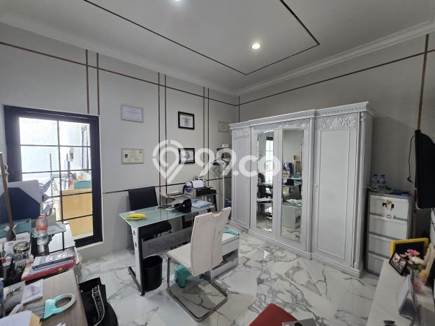 For Sale! Luxury House LT 510m2 Desain Modern di Geger Kalong For Sale! Luxury House LT 510m2 Desain Modern di Geger Kalong