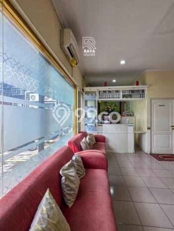 LOKASI STRATEGIS! Ruko di Warung Buncit, Luas 484m², Kawasan Komersial LOKASI STRATEGIS! Ruko di Warung Buncit, Luas 484m², Kawasan Komersial