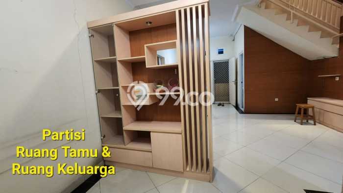 BEST DEAL! Rumah Siap Huni di Grand Wisata, Luas 180m² Bangunan 200m² BEST DEAL! Rumah Siap Huni di Grand Wisata, Luas 180m² Bangunan 200m²