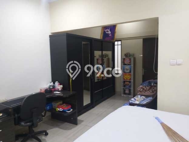 Jual Rumah Favorit Siap Huni LB 200m2 di Mustikajaya, Bekasi Jual Rumah Favorit Siap Huni LB 200m2 di Mustikajaya, Bekasi