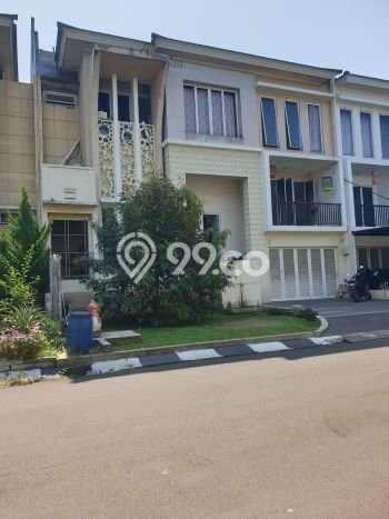 Ready to Use! Premium House LT 240m2 Desain Elegan di Grand Wisata Ready to Use! Premium House LT 240m2 Desain Elegan di Grand Wisata
