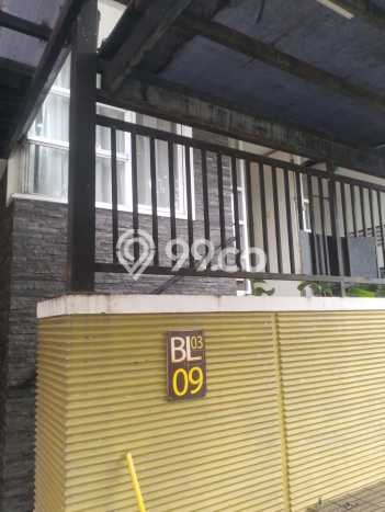 Dijual Rumah Mewah Elegan Dengan View Eksklusif di Grand Wisata, Bekasi Dijual Rumah Mewah Elegan Dengan View Eksklusif di Grand Wisata, Bekasi