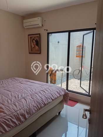 Dijual Hunian Rumah Terawat 3 Kamar di Grand Wisata, Bekasi Dijual Hunian Rumah Terawat 3 Kamar di Grand Wisata, Bekasi