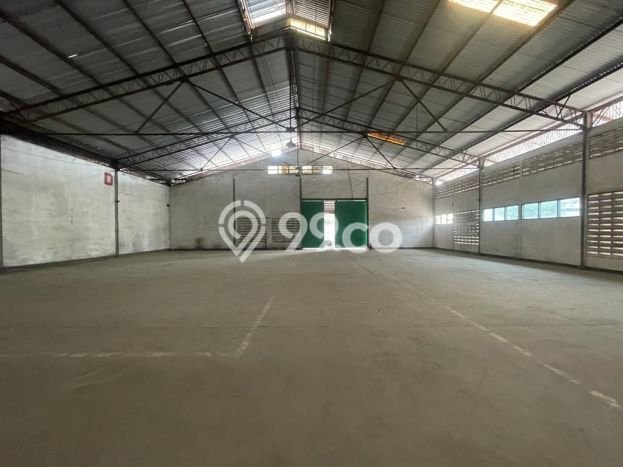 Disewakan Gudang di Pasar Kemis, Luas 5760m², Area Berkembang Disewakan Gudang di Pasar Kemis, Luas 5760m², Area Berkembang