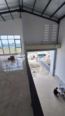 Unit Gudang Disewa Lokasi Legok, Tangerang Spesifikasi Luas Bangunan 240m2 Unit Gudang Disewa Lokasi Legok, Tangerang Spesifikasi Luas Bangunan 240m2