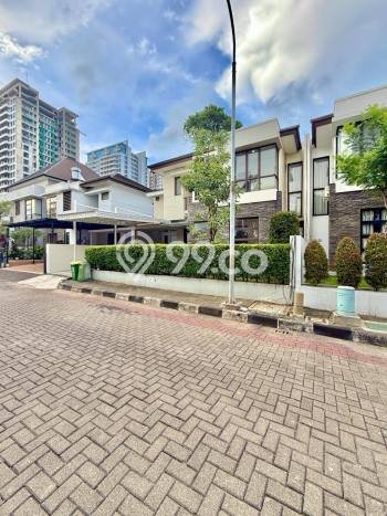 Lokasi terbaik! Rumah siap huni dikontrakkan di Cilandak LB 220m2 Lokasi terbaik! Rumah siap huni dikontrakkan di Cilandak LB 220m2