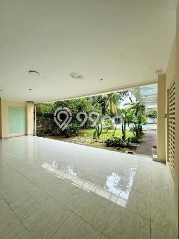 Disewakan Rumah Nyaman LT 1400m2 / LB 750m2 di Kemang, Jakarta Selatan Disewakan Rumah Nyaman LT 1400m2 / LB 750m2 di Kemang, Jakarta Selatan