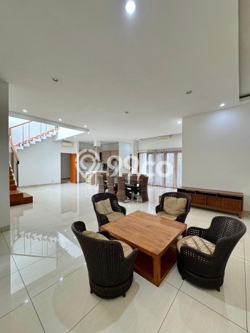 Ready to Use! Premium House LT 330m2 Desain Elegan di Pangkalan Jati Ready to Use! Premium House LT 330m2 Desain Elegan di Pangkalan Jati