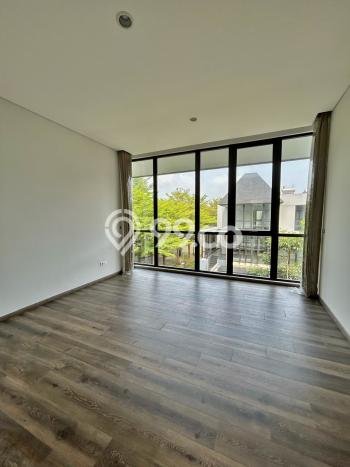 Rumah Elit Modern Tanpa Renovasi di Lebak Bulus Jakarta Selatan Rumah Elit Modern Tanpa Renovasi di Lebak Bulus Jakarta Selatan