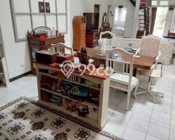 Hunian Mewah LB 300m2 Siap Huni Desain Elegan di Lebak Bulus, Jakarta Selatan Hunian Mewah LB 300m2 Siap Huni Desain Elegan di Lebak Bulus, Jakarta Selatan