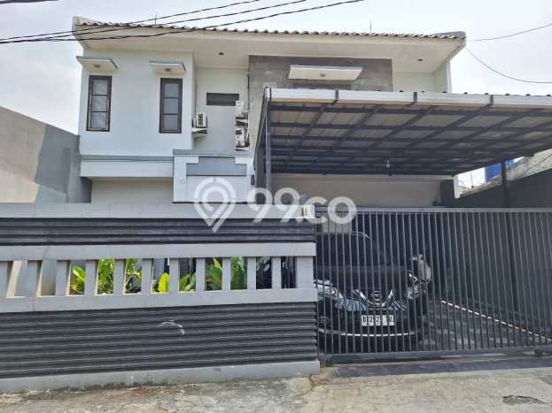 Dijual Rumah Premium dengan Fasilitas Sekitar Komplit di Duren Sawit, Jakarta Timur Dijual Rumah Premium dengan Fasilitas Sekitar Komplit di Duren Sawit, Jakarta Timur