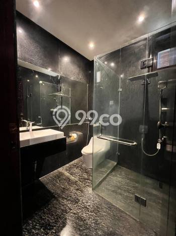 For Sale! Luxury House LT 408m2 Desain Modern di Pondok Indah For Sale! Luxury House LT 408m2 Desain Modern di Pondok Indah