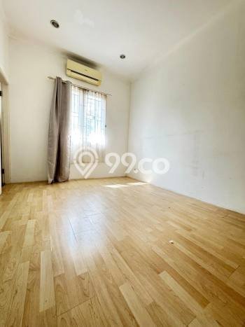 Rumah Elit Modern Siap Huni di Lebak Bulus Jakarta Selatan Rumah Elit Modern Siap Huni di Lebak Bulus Jakarta Selatan