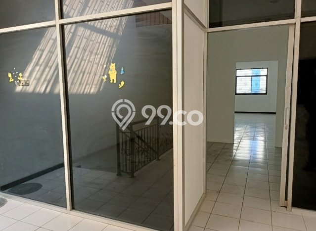 Disewakan Ruko di Kawasan Ramai Kranggan Luas 260m2 Disewakan Ruko di Kawasan Ramai Kranggan Luas 260m2