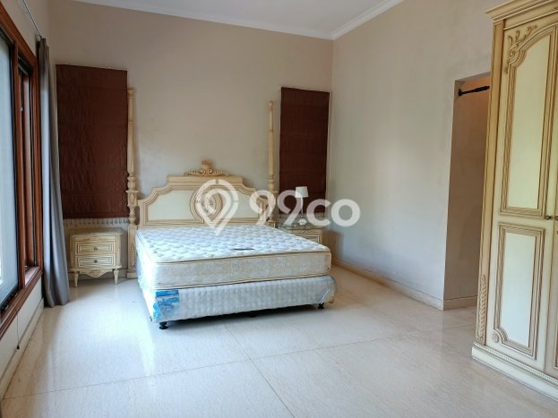 Rumah Luxury Modern Tanpa Renovasi di papandayan Semarang Rumah Luxury Modern Tanpa Renovasi di papandayan Semarang