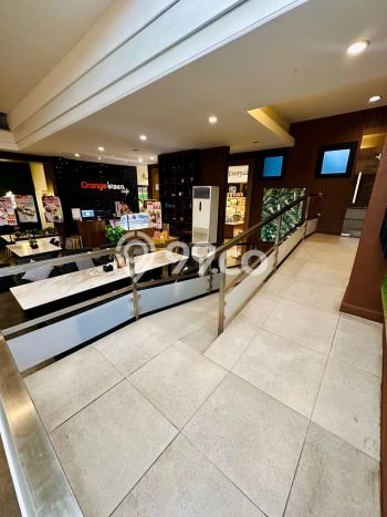 Komersial disewakan lokasi strategis Gajah Mungkur Semarang 430m2 Komersial disewakan lokasi strategis Gajah Mungkur Semarang 430m2