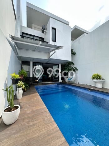 Kesempatan Investasi Rumah LB 337m² di Lokasi Strategis, Jakarta Selatan Kesempatan Investasi Rumah LB 337m² di Lokasi Strategis, Jakarta Selatan