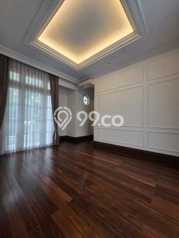 Rumah Elit Modern Siap Huni di Mega Kuningan Jakarta Selatan Rumah Elit Modern Siap Huni di Mega Kuningan Jakarta Selatan