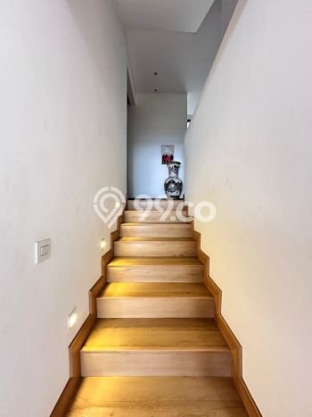 Kesempatan Investasi Rumah LB 337m² di Lokasi Strategis, Jakarta Selatan Kesempatan Investasi Rumah LB 337m² di Lokasi Strategis, Jakarta Selatan