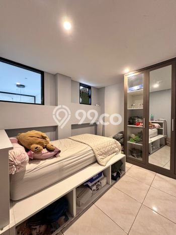 Kesempatan Investasi Rumah LB 337m² di Lokasi Strategis, Jakarta Selatan Kesempatan Investasi Rumah LB 337m² di Lokasi Strategis, Jakarta Selatan