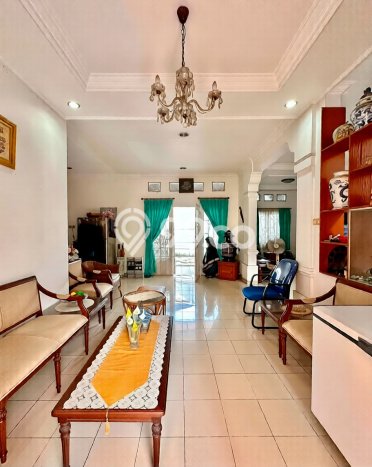 Dijual Rumah Mewah Elegan Dengan View Cantik di Pejaten, Jakarta Selatan Dijual Rumah Mewah Elegan Dengan View Cantik di Pejaten, Jakarta Selatan