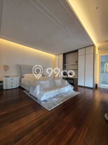 Rumah Elit Modern Siap Huni di Mega Kuningan Jakarta Selatan Rumah Elit Modern Siap Huni di Mega Kuningan Jakarta Selatan