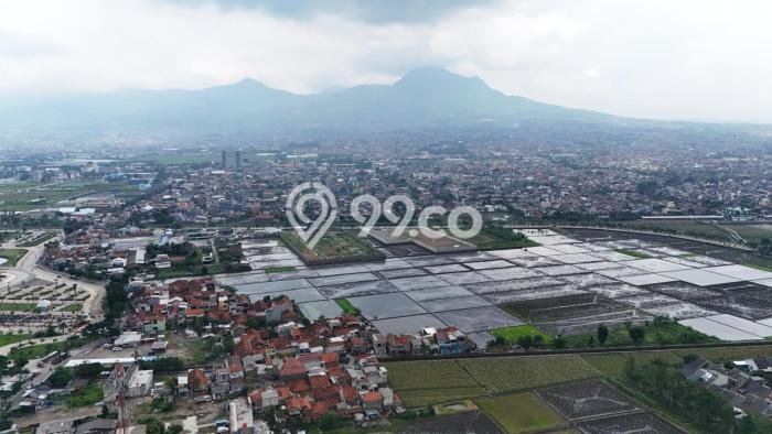 Tanah Kavling Dijual di Bandung dengan Spesifikasi 40000m2 Tanah Kavling Dijual di Bandung dengan Spesifikasi 40000m2