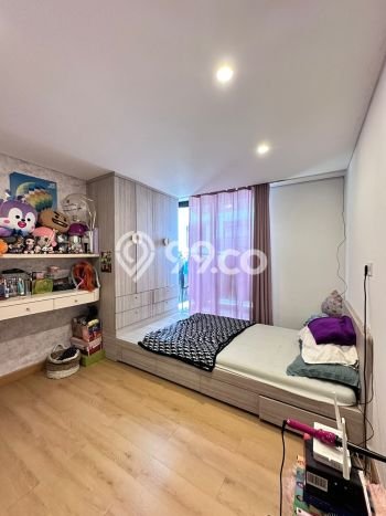 Kesempatan Investasi Rumah LB 337m² di Lokasi Strategis, Jakarta Selatan Kesempatan Investasi Rumah LB 337m² di Lokasi Strategis, Jakarta Selatan