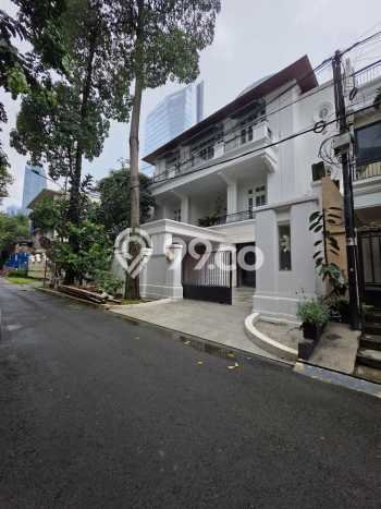 Rumah Elit Modern Siap Huni di Mega Kuningan Jakarta Selatan Rumah Elit Modern Siap Huni di Mega Kuningan Jakarta Selatan