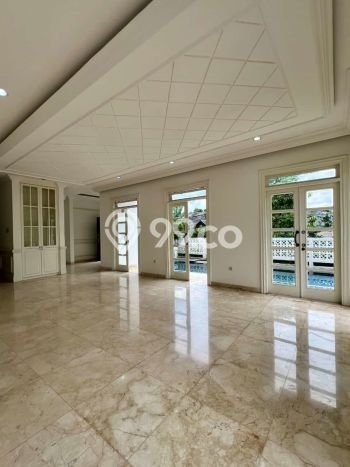 Rumah Mewah LB 390m2 Siap Pakai Desain Elegan di Ampera, Jakarta Selatan Rumah Mewah LB 390m2 Siap Pakai Desain Elegan di Ampera, Jakarta Selatan