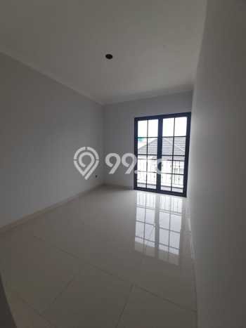 Rumah Luxury Modern Siap Huni di Ragunan Jakarta Selatan Rumah Luxury Modern Siap Huni di Ragunan Jakarta Selatan
