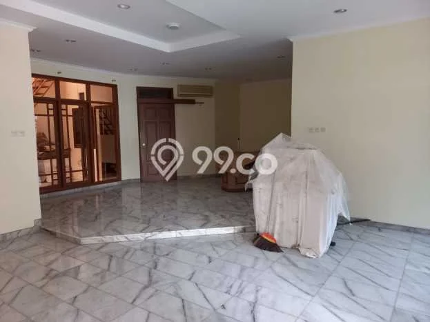 Disewakan! Rumah 5 Kamar Tidur &
5 Kamar Mandi di Green garden, Jakarta Barat Disewakan! Rumah 5 Kamar Tidur &
5 Kamar Mandi di Green garden, Jakarta Barat