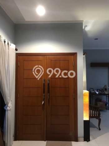 Dijual Rumah Premium dengan Fasilitas Sekitar Komplit di Pulo Gadung, Jakarta Timur Dijual Rumah Premium dengan Fasilitas Sekitar Komplit di Pulo Gadung, Jakarta Timur