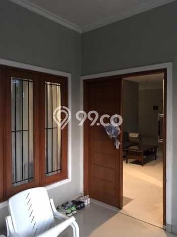 Dijual Rumah Premium dengan Fasilitas Sekitar Komplit di Pulo Gadung, Jakarta Timur Dijual Rumah Premium dengan Fasilitas Sekitar Komplit di Pulo Gadung, Jakarta Timur