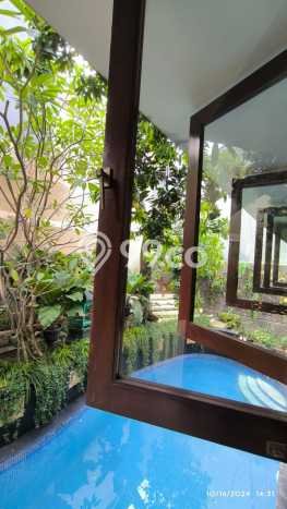 Rumah Elit LB 398m2 Siap Huni Desain Elegan di Pondok Indah, Jakarta Selatan Rumah Elit LB 398m2 Siap Huni Desain Elegan di Pondok Indah, Jakarta Selatan