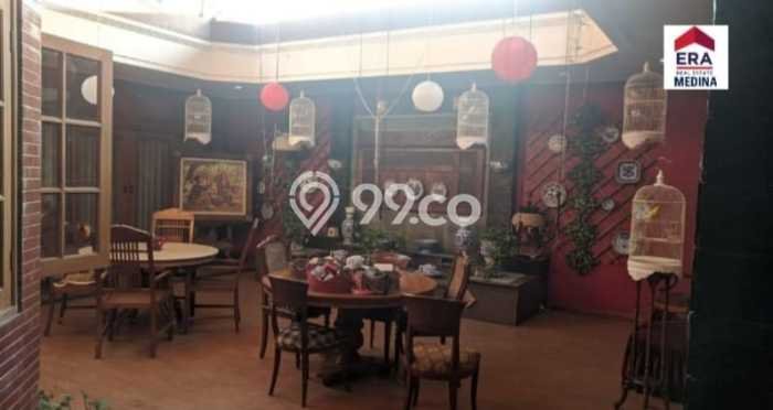 Dijual Hunian Mewah dengan Fasilitas Sekitar Komplit di Cilandak, Jakarta Selatan Dijual Hunian Mewah dengan Fasilitas Sekitar Komplit di Cilandak, Jakarta Selatan