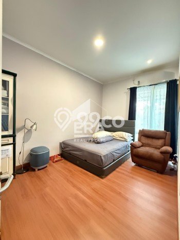 For Sale Hunian Rumah Terawat 4 Kamar di Graha Raya, Tangerang Selatan For Sale Hunian Rumah Terawat 4 Kamar di Graha Raya, Tangerang Selatan