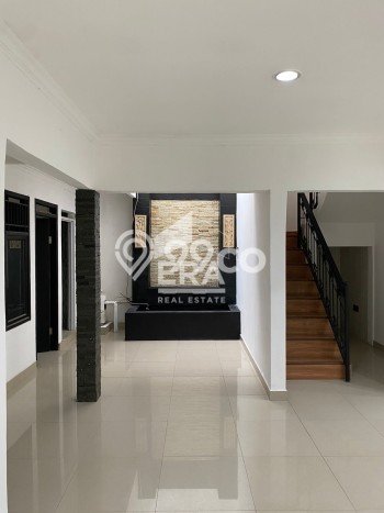 Jual Rumah Bagus Siap Huni LB 200m2 di Ciledug, Tangerang Jual Rumah Bagus Siap Huni LB 200m2 di Ciledug, Tangerang