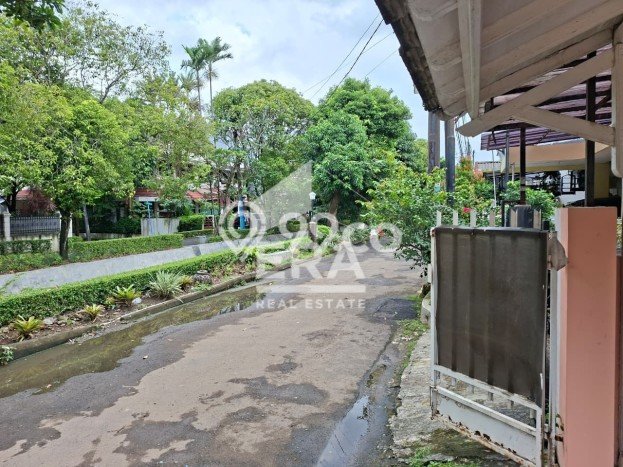 For Sale Hunian Rumah Terawat 2 Kamar di Bintaro, Tangerang Selatan For Sale Hunian Rumah Terawat 2 Kamar di Bintaro, Tangerang Selatan