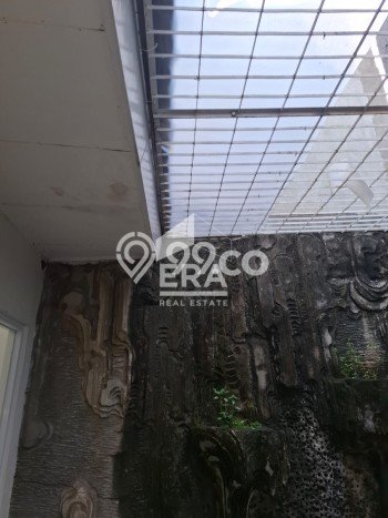 For Sale Hunian Rumah Nyaman 3 KT di Bintaro, Tangerang Selatan For Sale Hunian Rumah Nyaman 3 KT di Bintaro, Tangerang Selatan