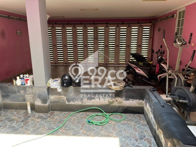 Rumah Elit Modern Siap Huni di Cipadu Tangerang Rumah Elit Modern Siap Huni di Cipadu Tangerang