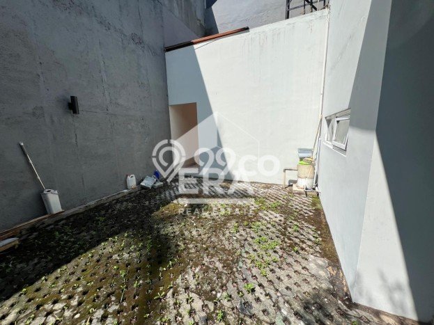For Sale! Luxury House LT 218m2 Desain Modern di Sektor 9-Bintaro For Sale! Luxury House LT 218m2 Desain Modern di Sektor 9-Bintaro