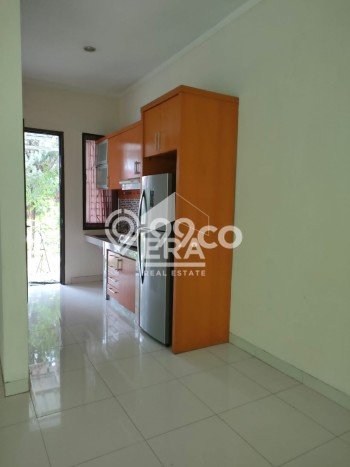 Rumah Disewakan Tangerang Selatan LT 120m2 LB 120m2 Kawasan Sektor 9-Bintaro Rumah Disewakan Tangerang Selatan LT 120m2 LB 120m2 Kawasan Sektor 9-Bintaro