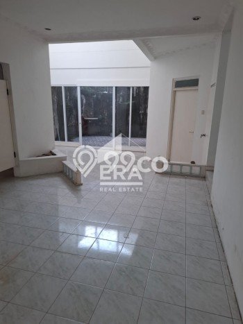 For Sale Hunian Rumah Nyaman 3 KT di Bintaro, Tangerang Selatan For Sale Hunian Rumah Nyaman 3 KT di Bintaro, Tangerang Selatan