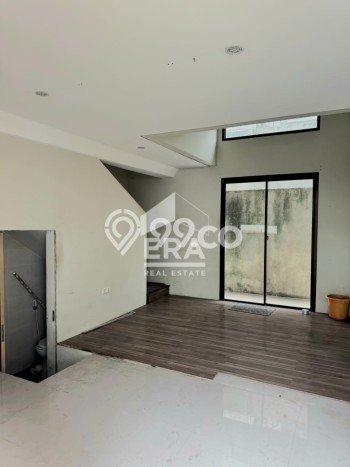 Jual Rumah Bagus Siap Huni LB 90m2 di Ciputat, Tangerang Selatan Jual Rumah Bagus Siap Huni LB 90m2 di Ciputat, Tangerang Selatan