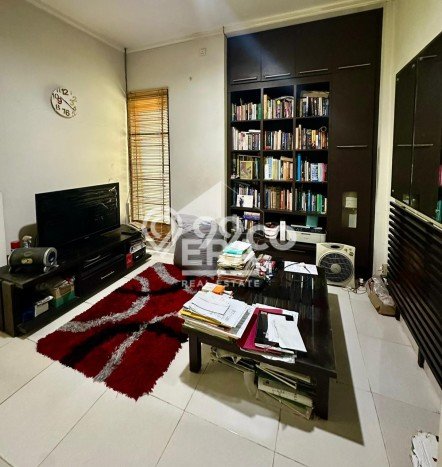 Rumah Elit Modern Siap Huni di Sektor 9-Bintaro Tangerang Selatan Rumah Elit Modern Siap Huni di Sektor 9-Bintaro Tangerang Selatan