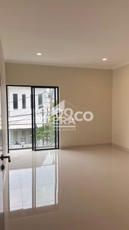 For Sale! Premium House LT 120m2 Desain Modern di Sektor 9-Bintaro For Sale! Premium House LT 120m2 Desain Modern di Sektor 9-Bintaro