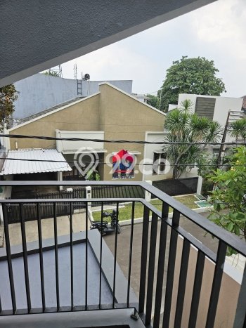 Dijual Hunian Rumah Nyaman 5 Kamar di Bintaro, Tangerang Selatan Dijual Hunian Rumah Nyaman 5 Kamar di Bintaro, Tangerang Selatan
